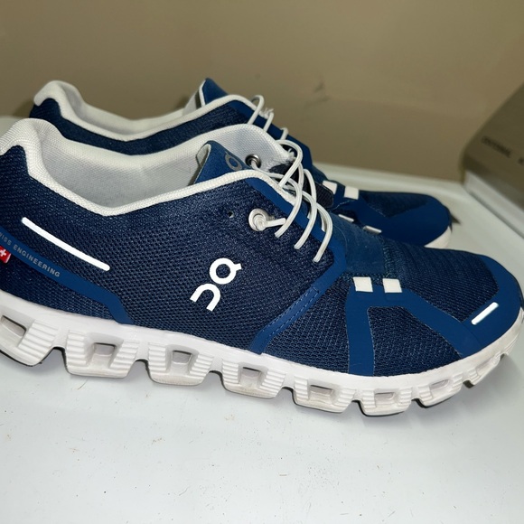 ON Women’s Cloud Navy Blue Sneakers Size 8.5 GUC - Picture 4 of 7